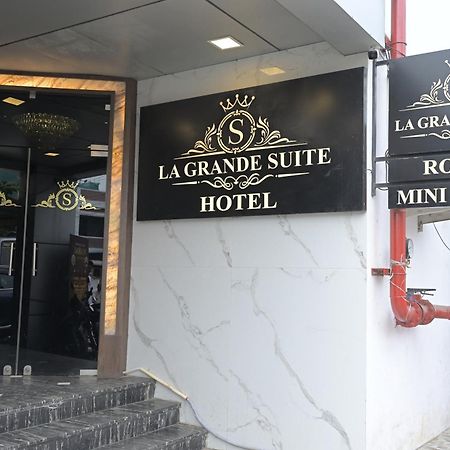 La Grande Suite Karaikal Eksteriør billede